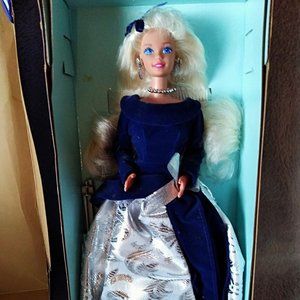 Avon special edition  WINTER VELVET Barbie